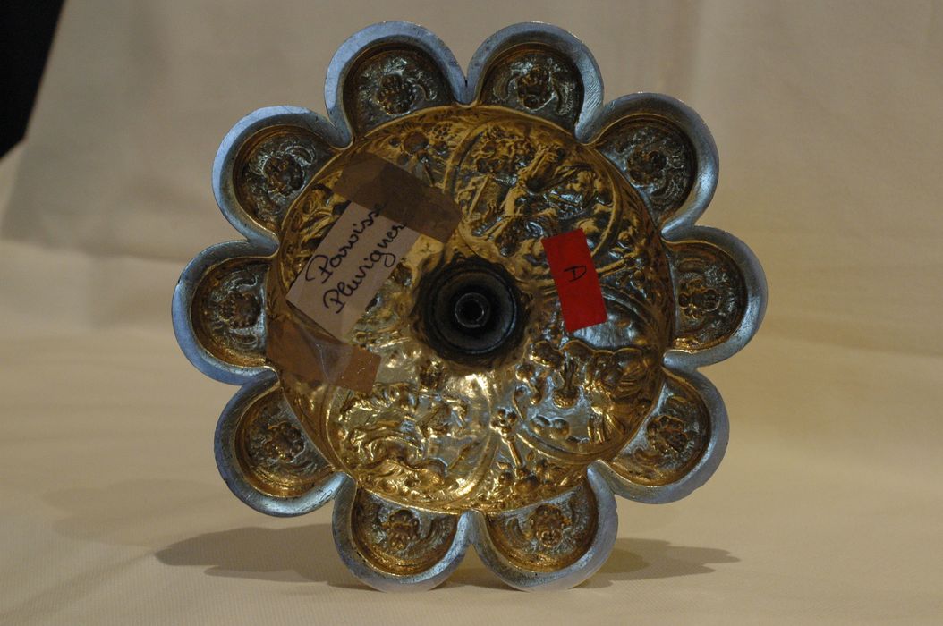 calice, détail - © Ministère de la Culture (France), Conservation des antiquités et des objets d’art du Morbihan – Tous droits réservés