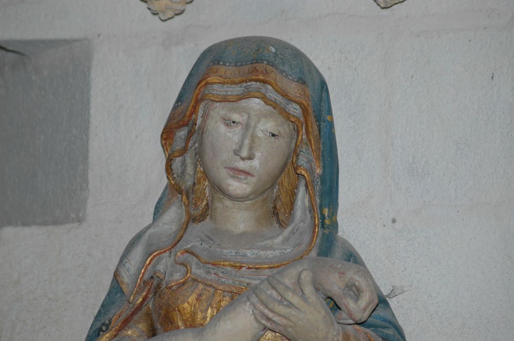 groupe sculpté : Vierge de Pitié - © Ministère de la Culture (France), Conservation des antiquités et des objets d’art du Morbihan – Tous droits réservés