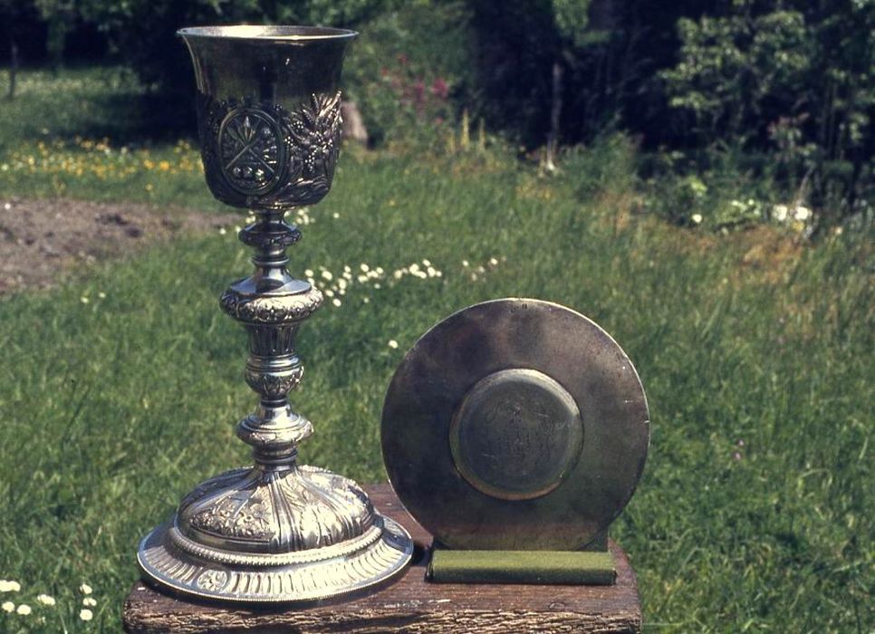 calice, patène - © Ministère de la Culture (France), Conservation des antiquités et des objets d’art du Morbihan – Tous droits réservés