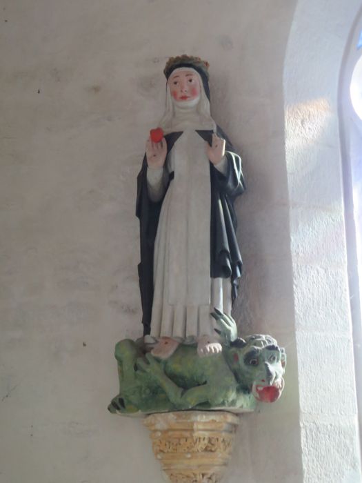 Statue : sainte Marguerite