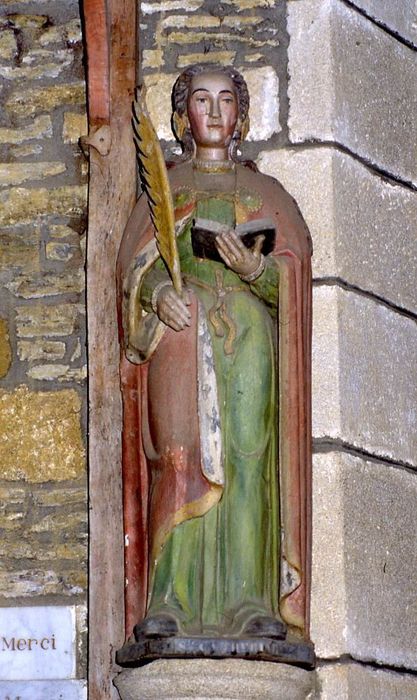 statue : sainte Catherine