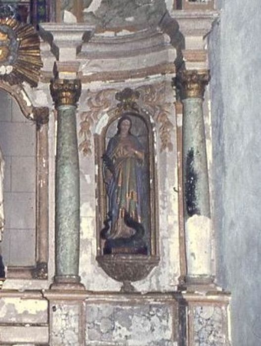 Statue : sainte Marguerite