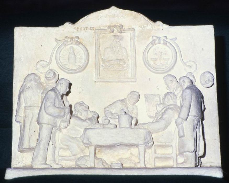 collection de trois-cent-quatorze sculptures, détail  - © Ministère de la Culture (France), Conservation des antiquités et des objets d’art du Morbihan – Tous droits réservés