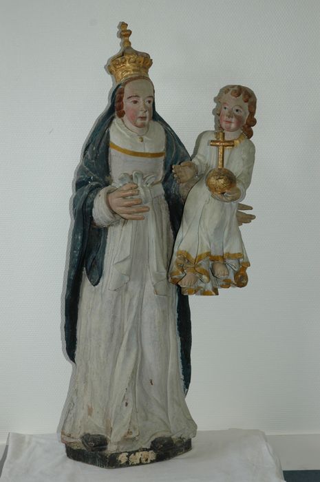 statue : Vierge à l'Enfant - © Ministère de la Culture (France), Conservation des antiquités et des objets d’art du Morbihan – Tous droits réservés