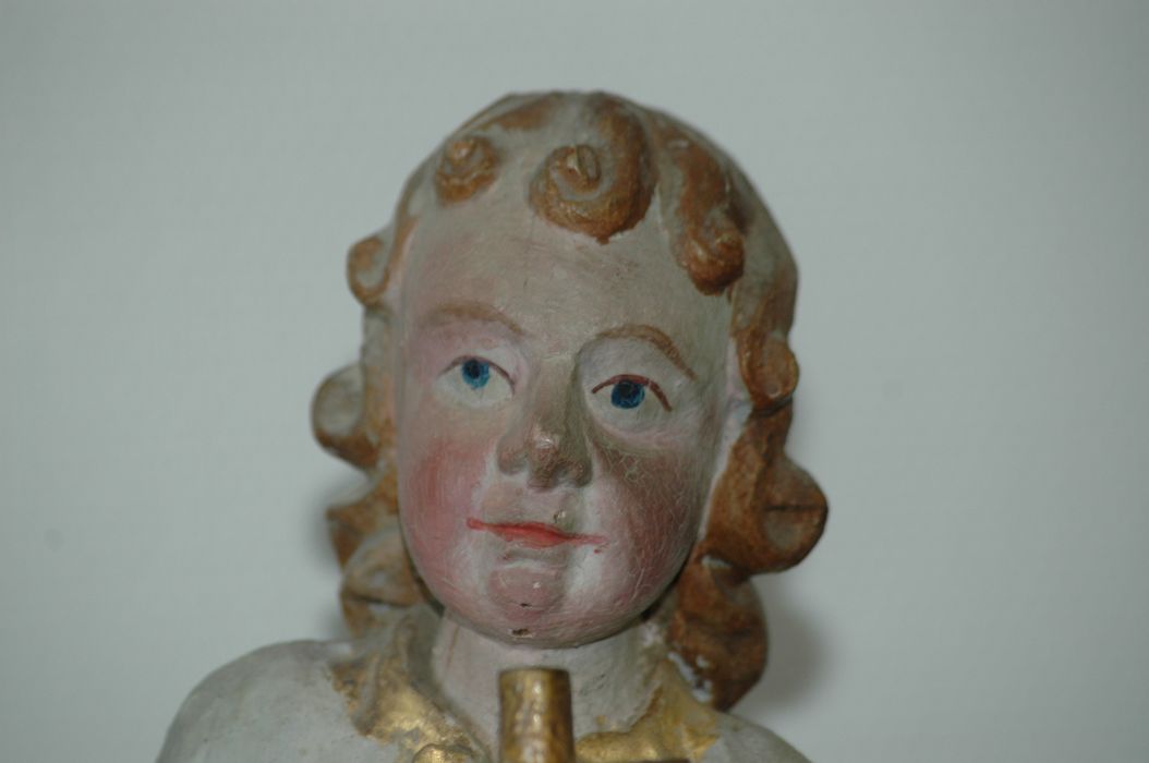 statue : Vierge à l'Enfant - © Ministère de la Culture (France), Conservation des antiquités et des objets d’art du Morbihan – Tous droits réservés