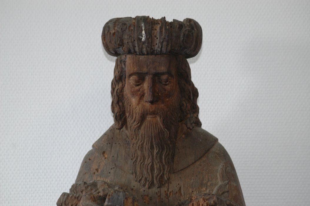 statue : Saint Nicodème