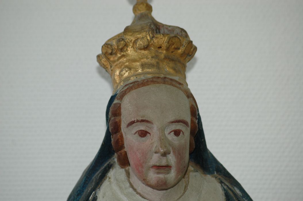 statue : Vierge à l'Enfant - © Ministère de la Culture (France), Conservation des antiquités et des objets d’art du Morbihan – Tous droits réservés
