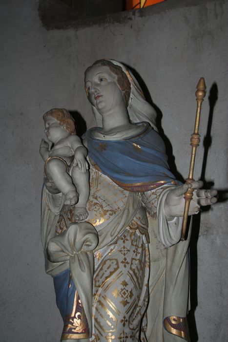 statue : Vierge à l'Enfant, vue partielle