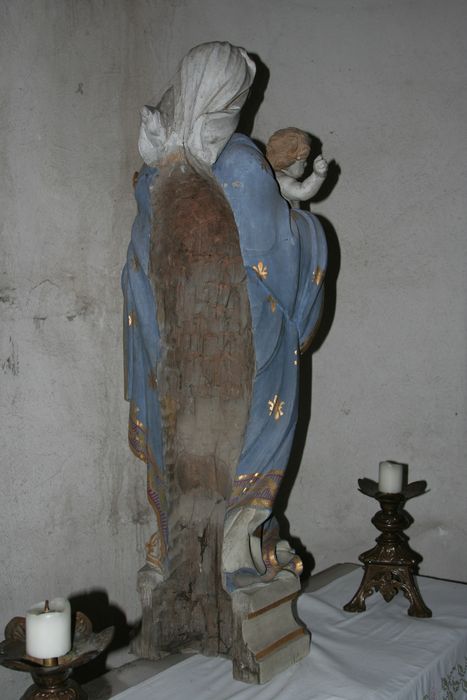 statue : Vierge à l'Enfant