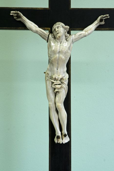 Croix de Saint-Arnould (crucifix)