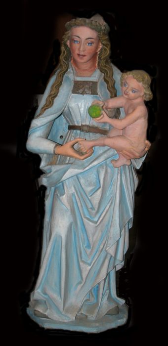 statue : Vierge à l'Enfant