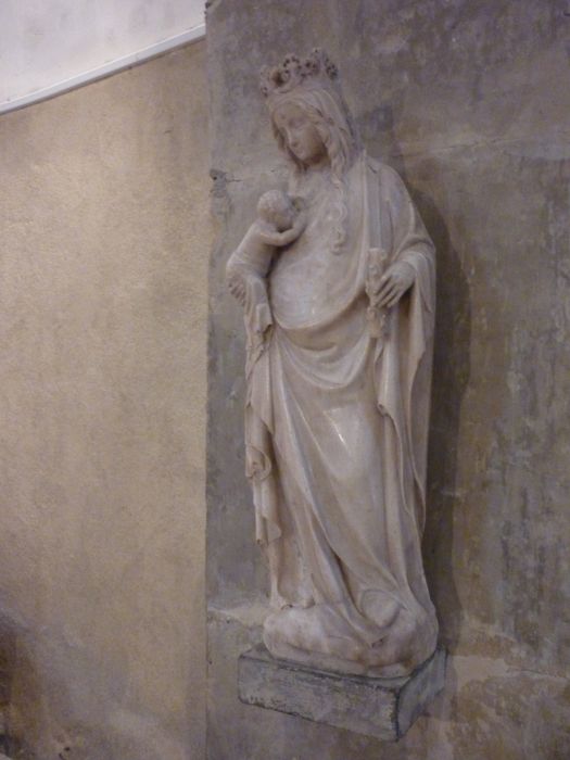 statue : Vierge à l'Enfant - © Ministère de la Culture (France), Conservation des antiquités et des objets d’art de la Nièvre – Tous droits réservés