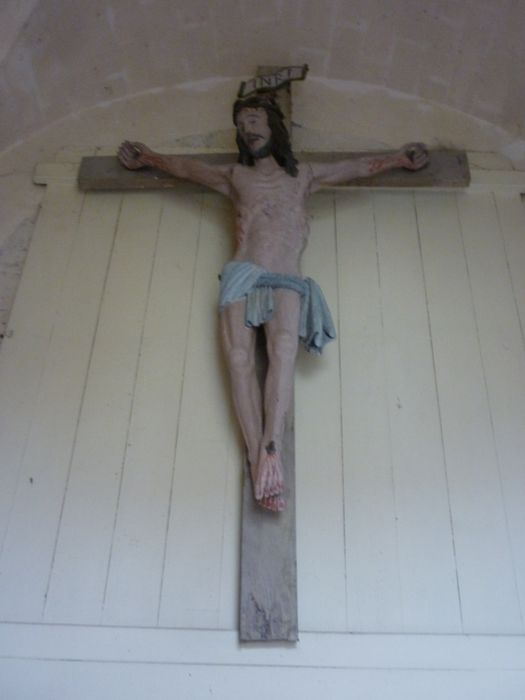 statue : Christ en croix - © Ministère de la Culture (France), Conservation des antiquités et des objets d’art de la Nièvre – Tous droits réservés