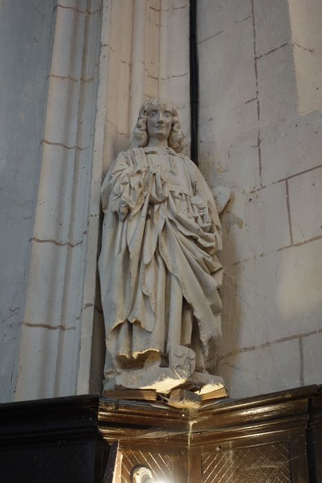statue : Saint Symphorien - © Ministère de la Culture (France), Conservation des antiquités et des objets d’art de la Nièvre – Tous droits réservés