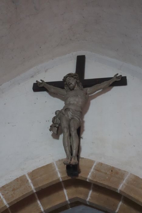 statue : Christ en croix - © Ministère de la Culture (France), Conservation des antiquités et des objets d’art de la Nièvre – Tous droits réservés 