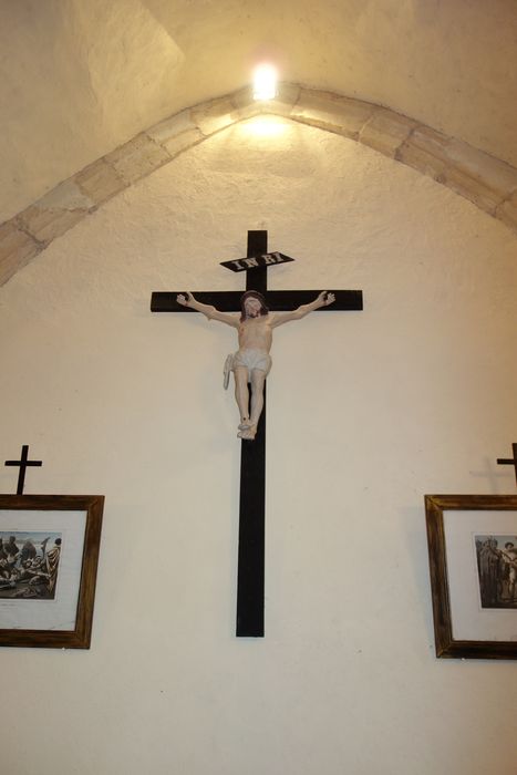 statue : Christ en Croix - © Ministère de la Culture (France), Conservation des antiquités et des objets d’art de la Nièvre – Tous droits réservés
