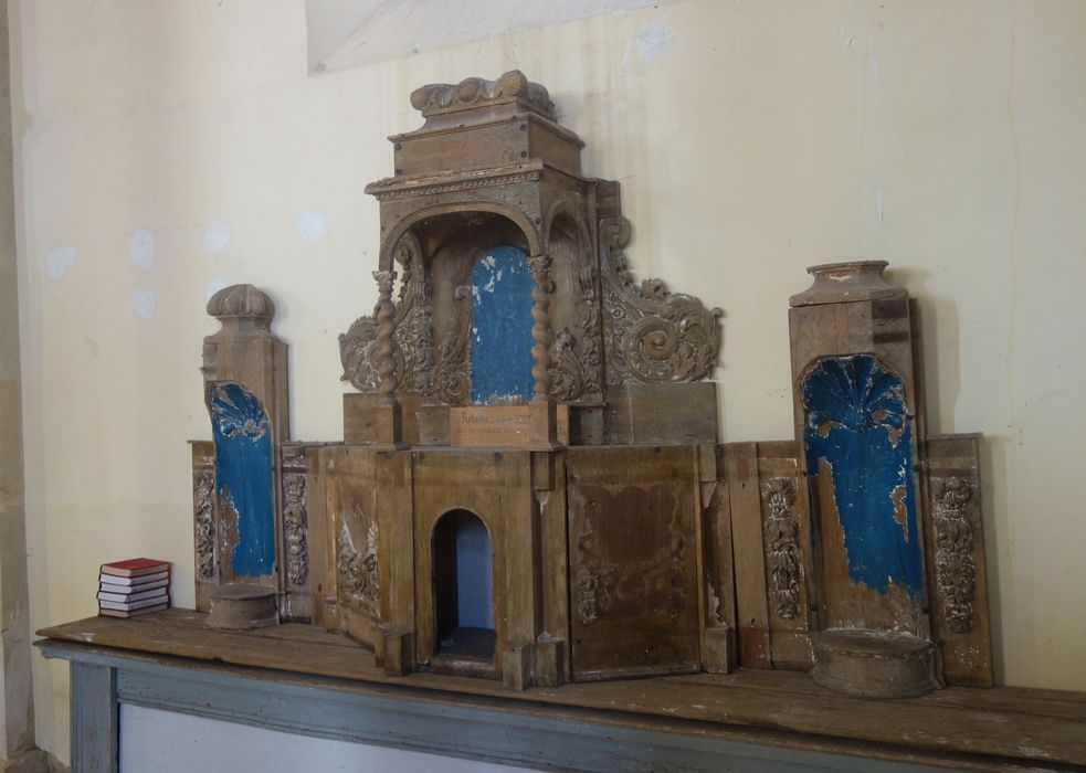 gradin d'autel, tabernacle