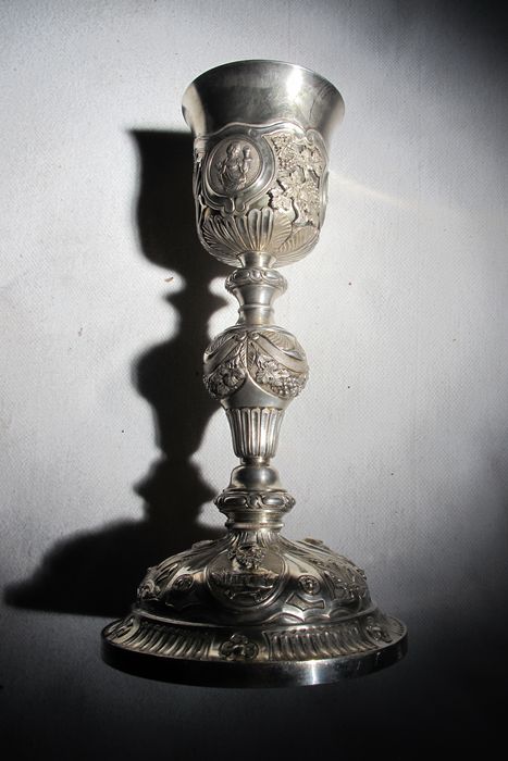 calice, patène - © Ministère de la Culture (France), Conservation des antiquités et des objets d’art de la Nièvre – Tous droits réservés