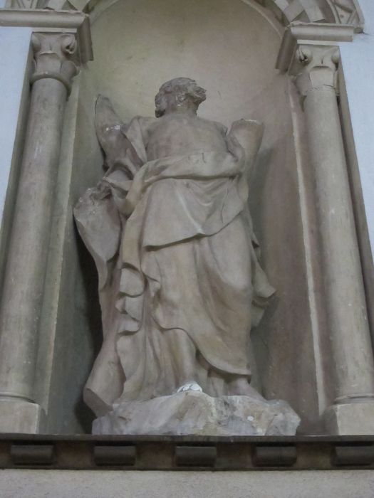 statue : saint André