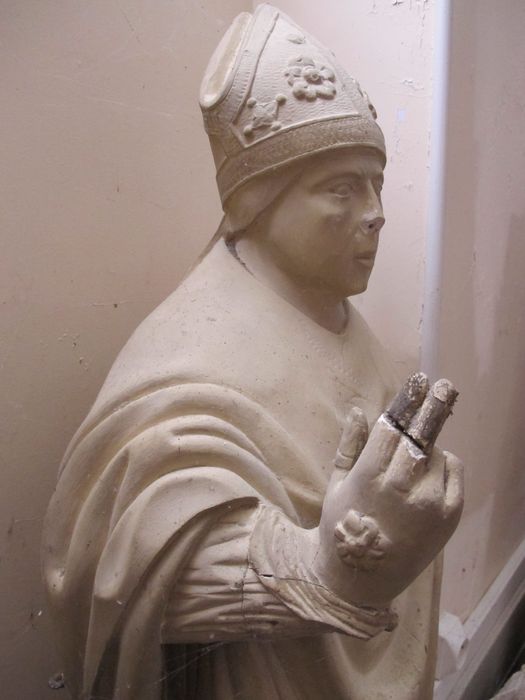 statue : Saint Patrice évêque, vue partielle