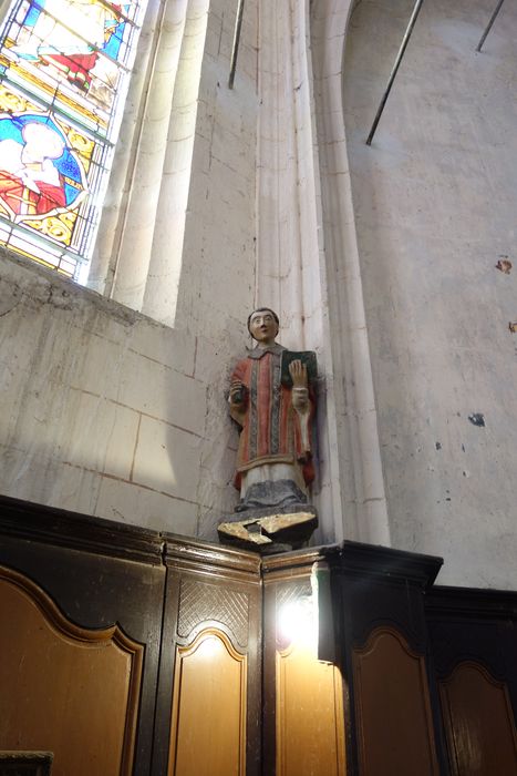 statue : Saint Symphorien - © Ministère de la Culture (France), Conservation des antiquités et des objets d’art de la Nièvre – Tous droits réservés 