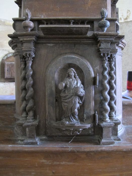 tabernacle - © Ministère de la Culture (France), Conservation des antiquités et des objets d’art de la Nièvre – Tous droits réservés 