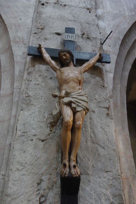 statue : Christ en croix - © Ministère de la Culture (France), Conservation des antiquités et des objets d’art de la Nièvre – Tous droits réservés