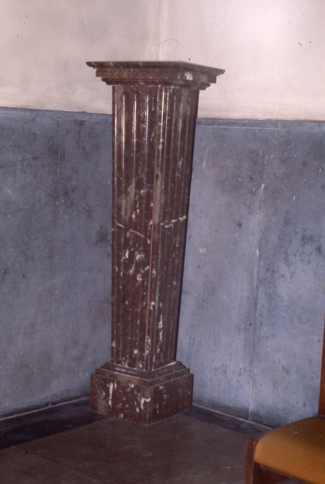 console - © Ministère de la Culture (France), Conservation des antiquités et des objets d’art du Nord – Tous droits réservés