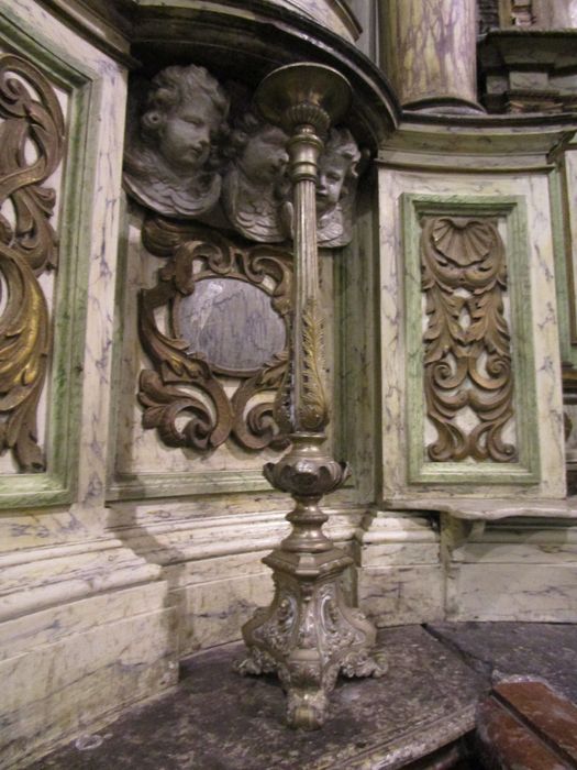 chandelier d'autel - © Ministère de la Culture (France), Conservation des antiquités et des objets d’art du Nord – Tous droits réservés