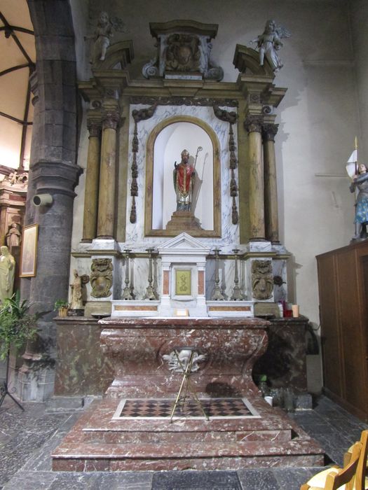 autel latéral sud dit du Christ-de-Pitié, retable - © Ministère de la Culture (France), Conservation des antiquités et des objets d’art du Nord – Tous droits réservés