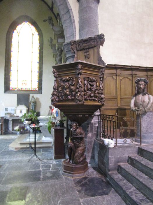 chaire à prêcher - © Ministère de la Culture (France), Conservation des antiquités et des objets d’art du Nord – Tous droits réservés