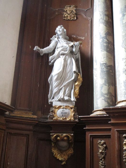 Statue : Saint Jean l'Evangéliste