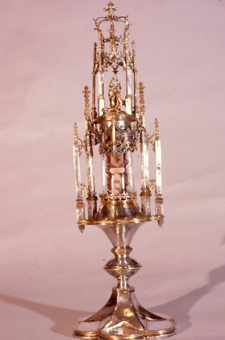 reliquaire dit de Saint-Hubert - © Ministère de la Culture (France), Conservation des antiquités et des objets d’art du Nord – Tous droits réservés 
