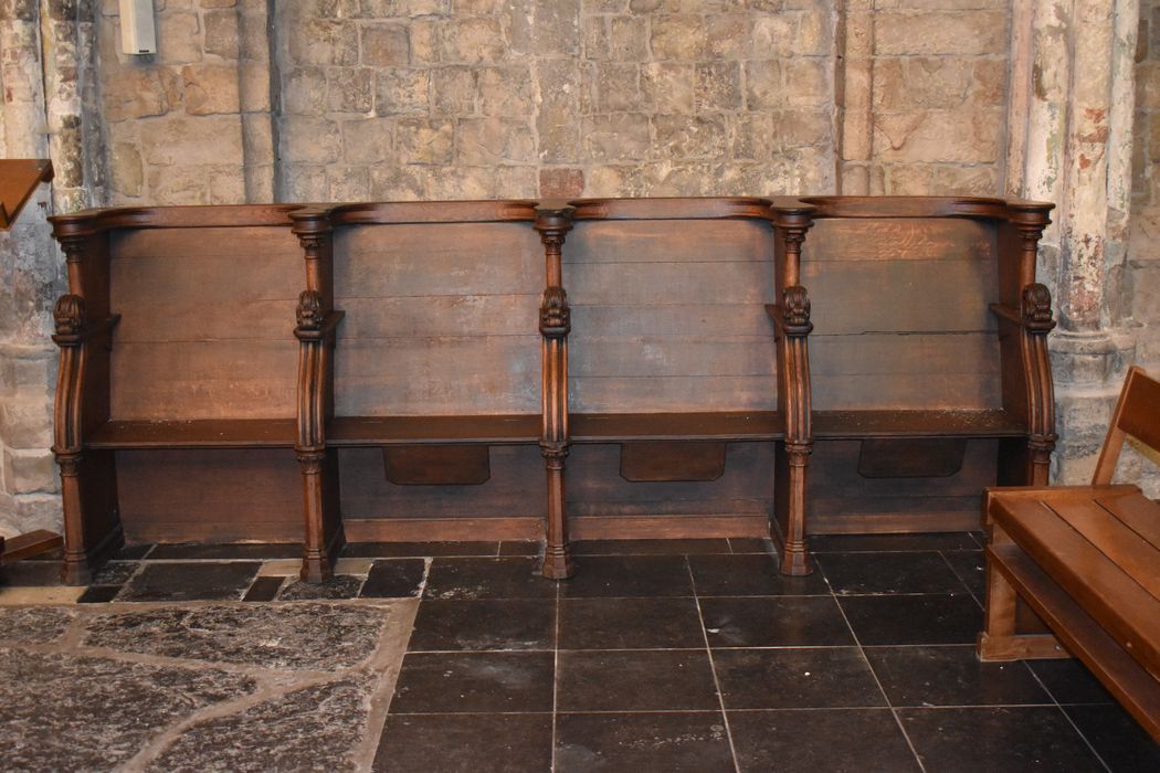stalles - © Ministère de la Culture (France), Conservation des antiquités et des objets d’art du Nord – Tous droits réservés