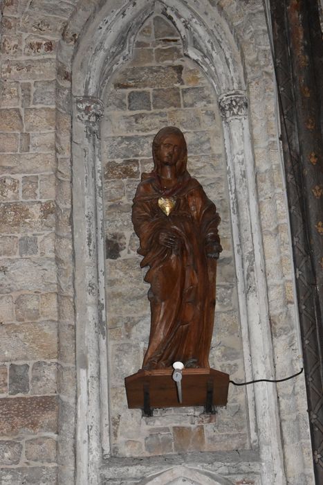 statue : Vierge de l'Annonciation - © Ministère de la Culture (France), Conservation des antiquités et des objets d’art du Nord – Tous droits réservés