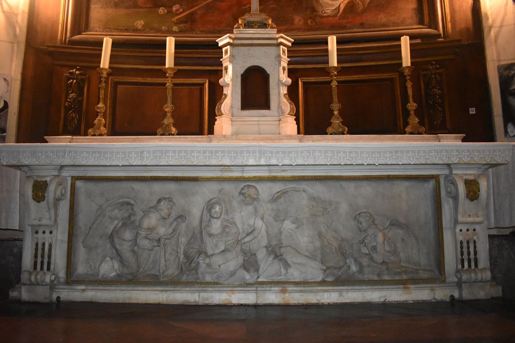 bas-relief : Vierge au tombeau - © Ministère de la Culture (France), Conservation des antiquités et des objets d’art du Nord – Tous droits réservés