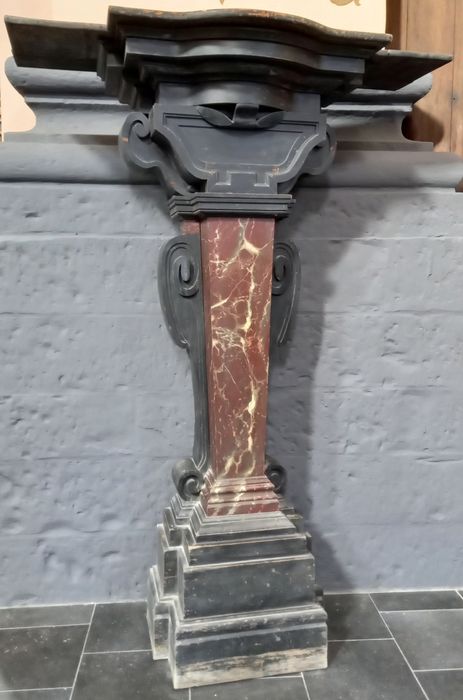 socle - © Ministère de la Culture (France), Conservation des antiquités et des objets d’art du Nord – Tous droits réservés