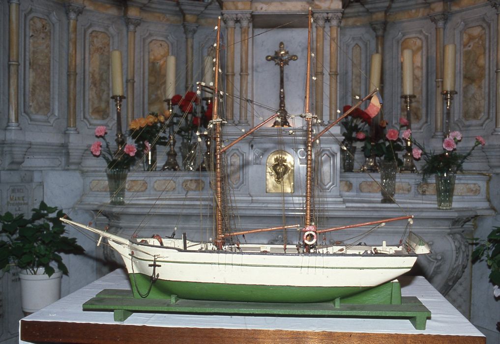 maquette du deux-mâts Saint-Pierre