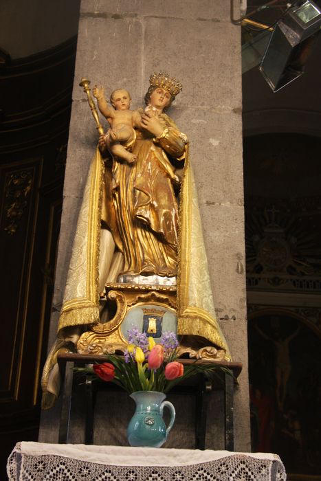 statue dite Notre-Dame de Landrecies : Vierge à l'Enfant - © Ministère de la Culture (France), Conservation des antiquités et des objets d’art du Nord – Tous droits réservés 