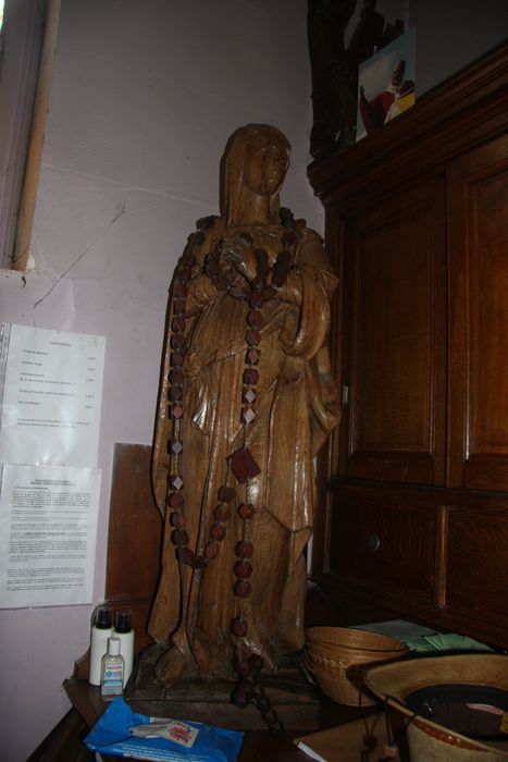 statue de calvaire : Vierge - © Ministère de la Culture (France), Conservation des antiquités et des objets d’art du Nord – Tous droits réservés 