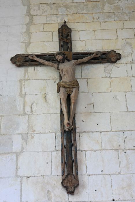 Statue : Christ en croix et le Tétramorphe