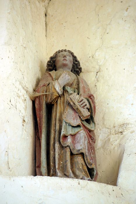 statue : Saint Jean