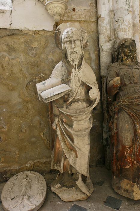 statue (petite nature) : Saint Jacques pèlerin