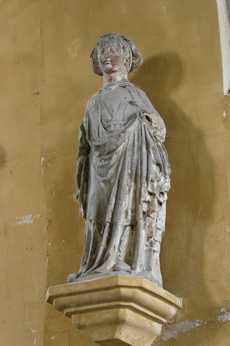 statue : Sainte femme