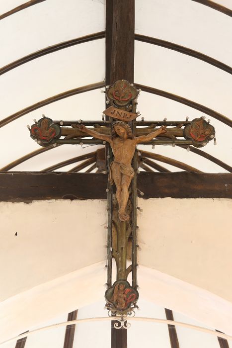 Croix : Christ en croix - © Ministère de la Culture (France), Conservation des antiquités et des objets d’art de l'Oise – Tous droits réservés