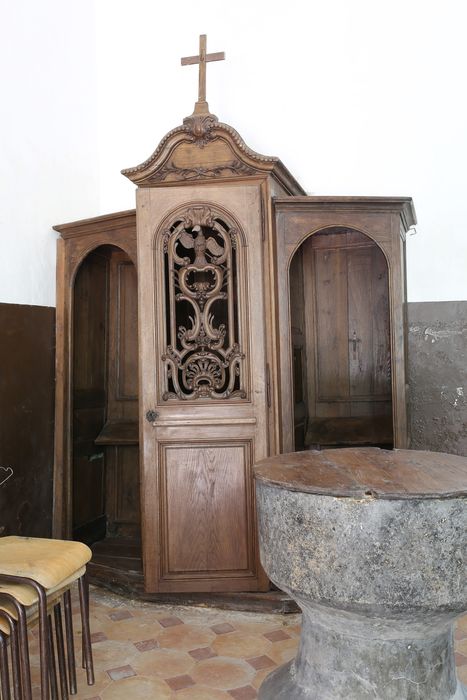 confessionnal - © Ministère de la Culture (France), Conservation des antiquités et des objets d’art de l'Oise – Tous droits réservés