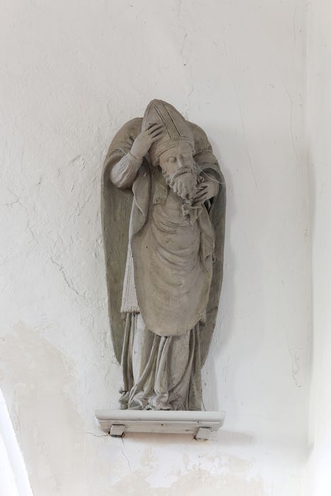statue : Saint Lucien
