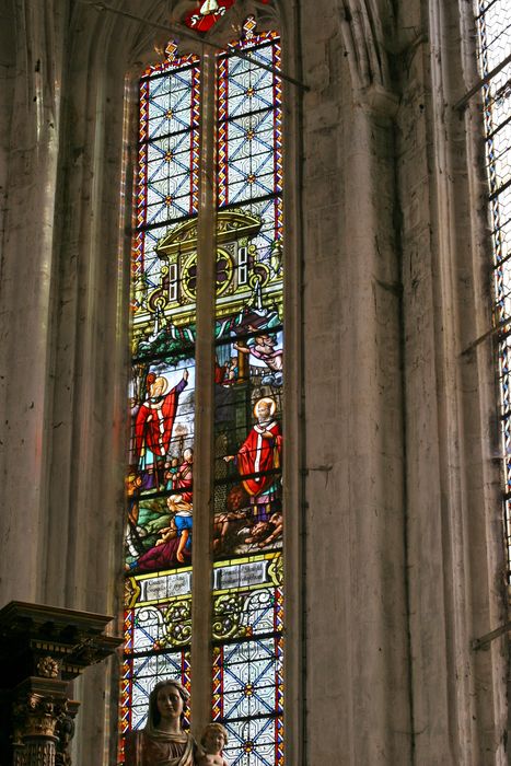 Verrière : Saint Denis évangélisant le peuple de Paris