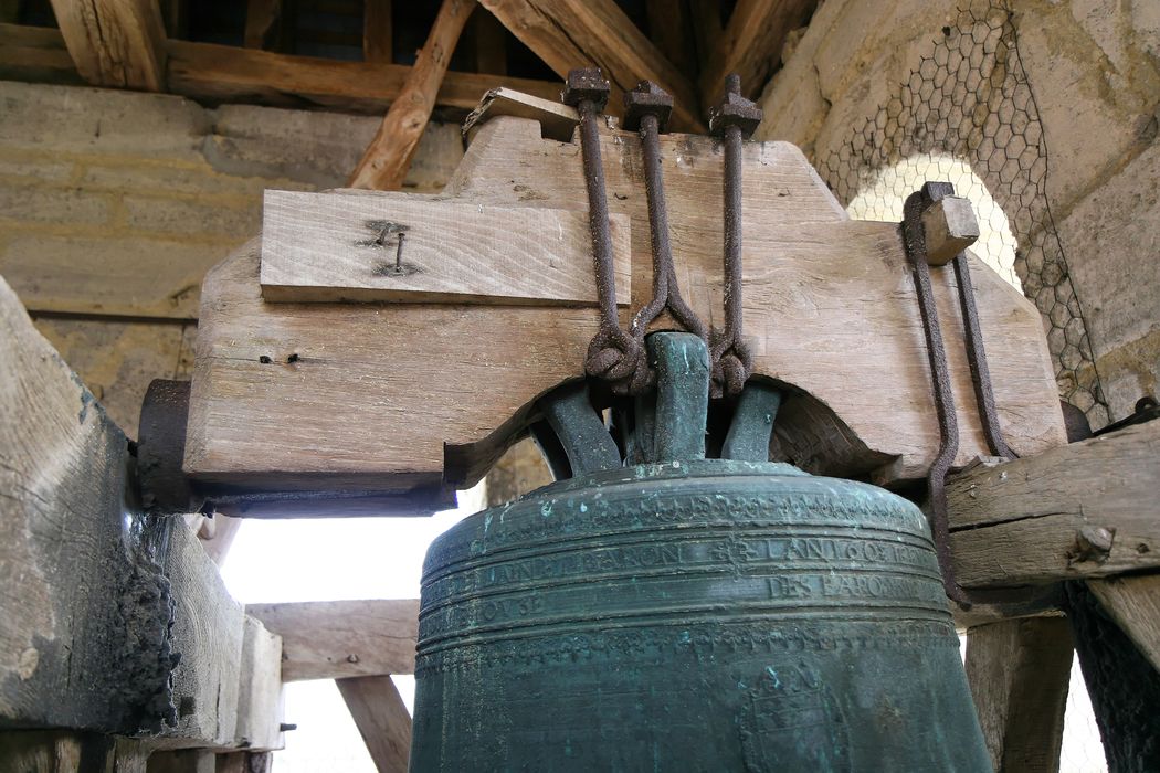 cloche, détail du joug