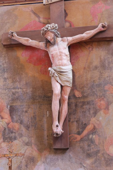 Statue : Christ en croix